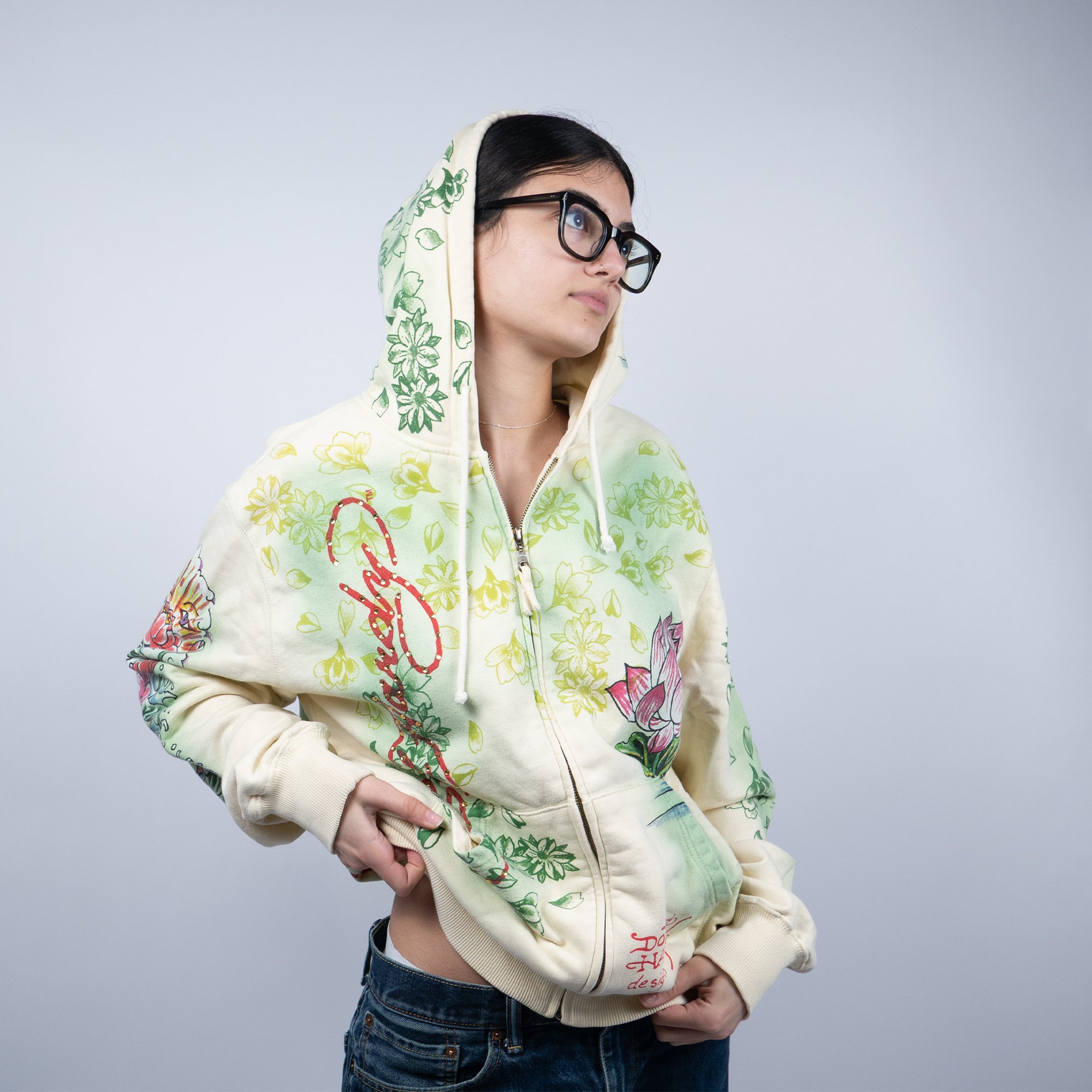 Ed Hardy Floral Tattoo Zip Hoodie – Creme – Y2K Streetstyle – Größe L